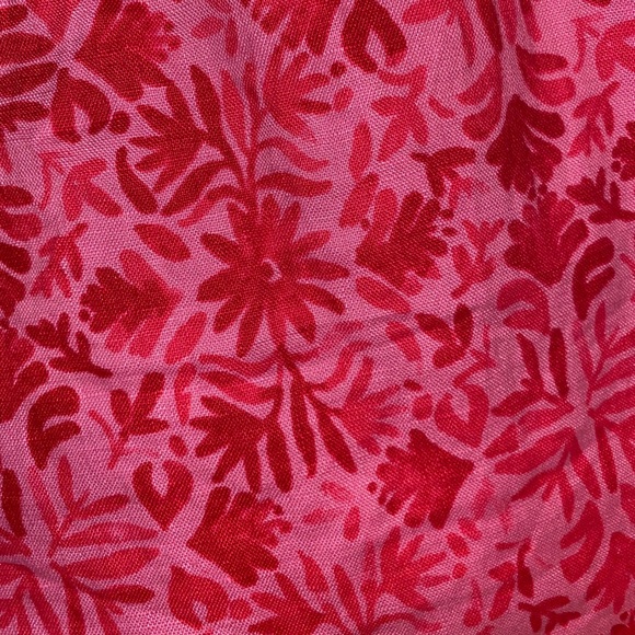 Vineyard Vines romper in pink wave - Picture 4 of 7